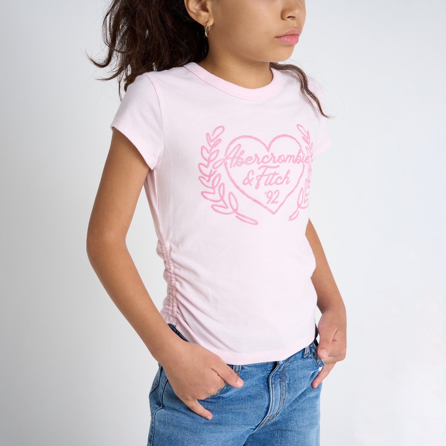 【110-170cm】 Tシャツ A&F(アバクロンビー&フィッチ) AFG ANF LAUREL HEART BABY TEE