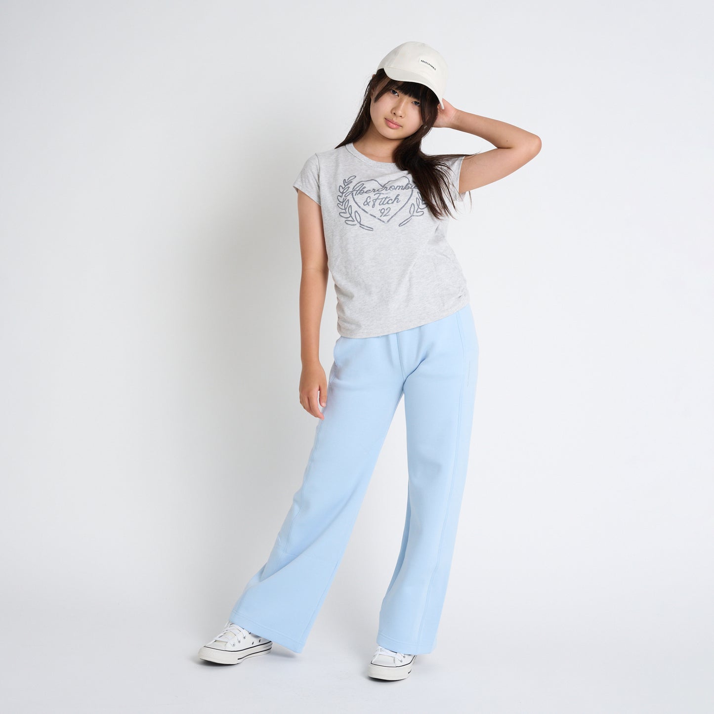 【110-170cm】 Tシャツ A&F(アバクロンビー&フィッチ) AFG ANF LAUREL HEART BABY TEE