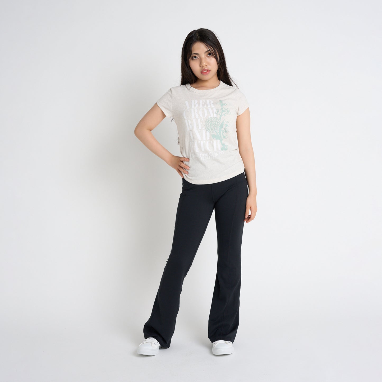 【110-170cm】 Tシャツ A&F(アバクロンビー&フィッチ) AFG ANF FLOWER LOCKUP BABY TEE