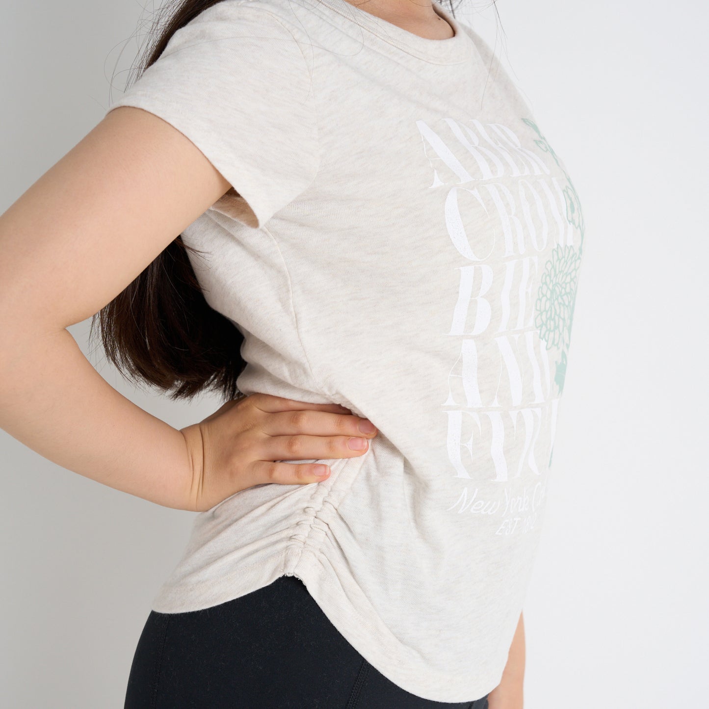 【110-170cm】 Tシャツ A&F(アバクロンビー&フィッチ) AFG ANF FLOWER LOCKUP BABY TEE