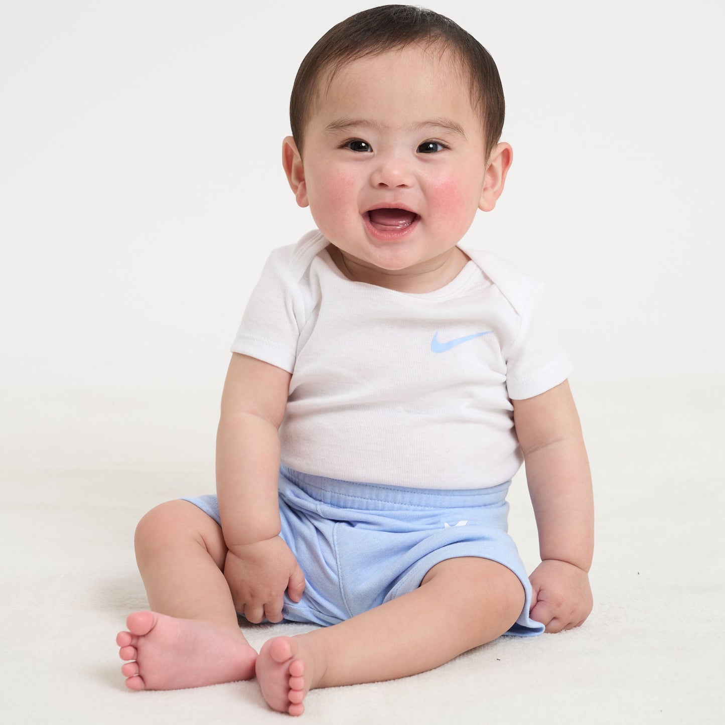 ベビー(55-70cm) セット商品 NIKE(ナイキ) NKN BABY ESSENTIAL BS SHORT SE