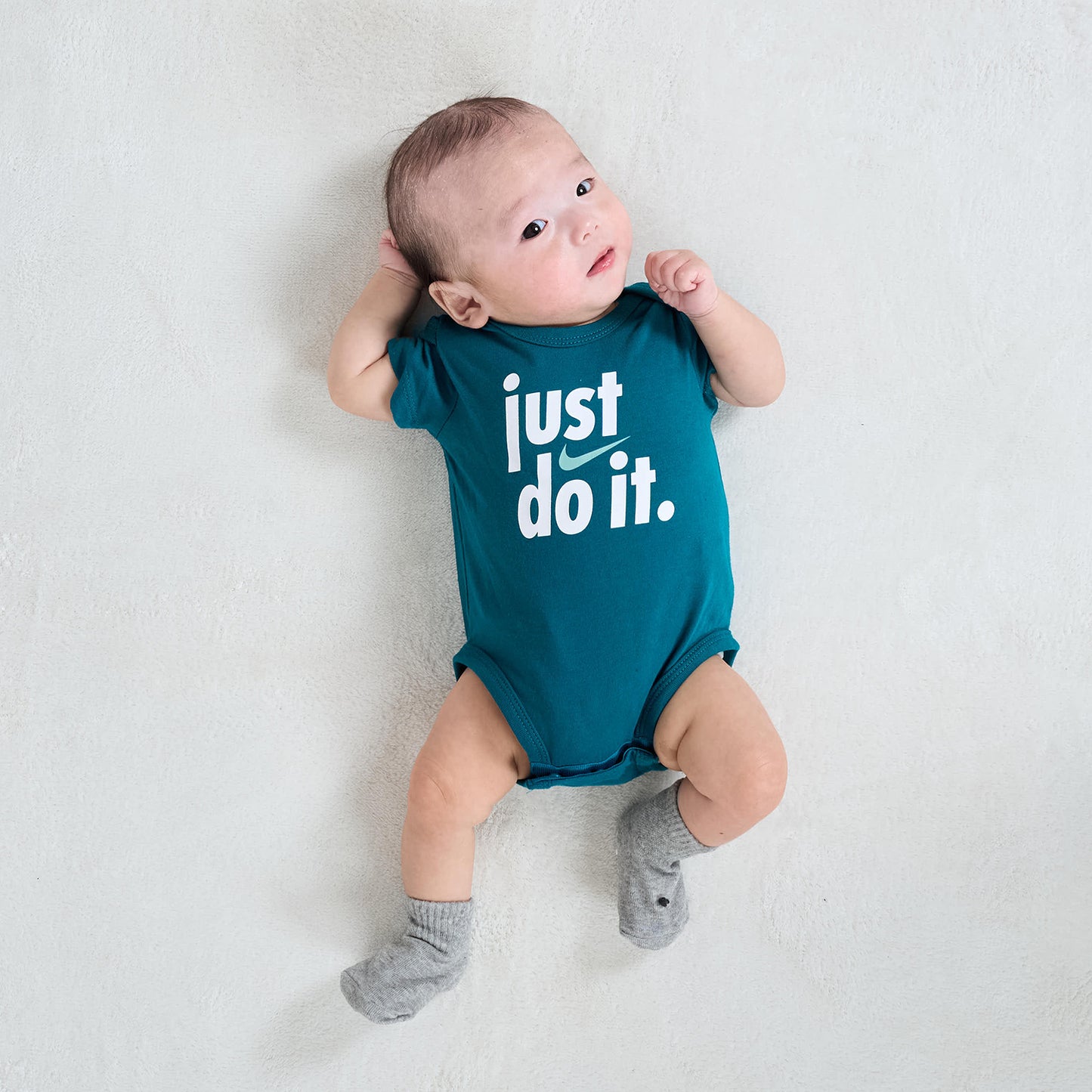 ベビー(3M) セット商品 NIKE(ナイキ) NKN E1D1 3 PK BODYSUIT