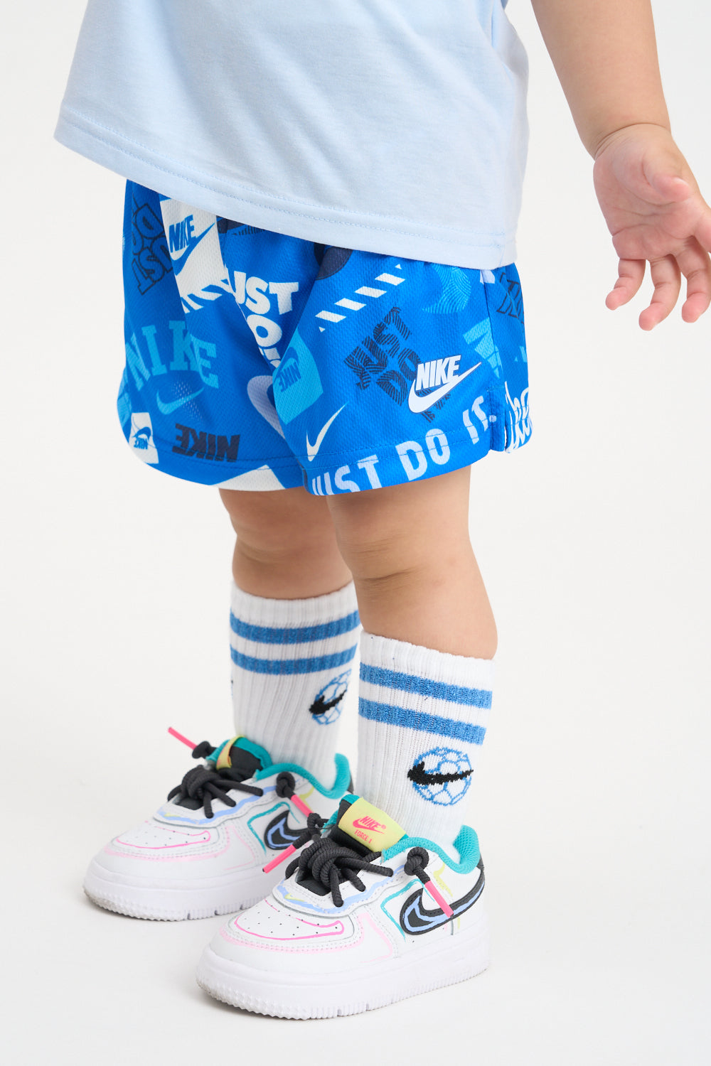 トドラー(90-100cm) NIKE(ナイキ) セットアップ NKB B NSW ITZ AOP SHORT SET