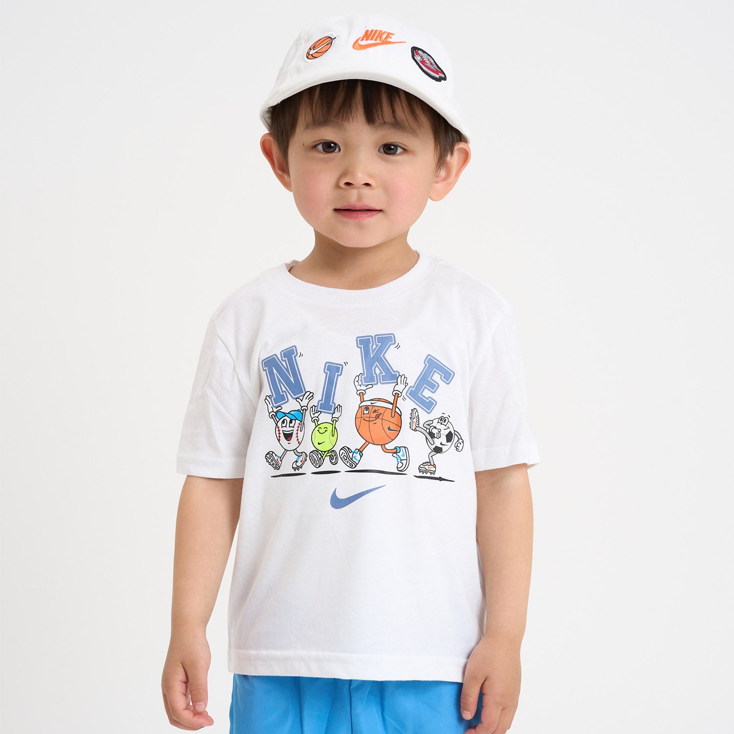 トドラー(90-100cm) NIKE(ナイキ) 半袖Tシャツ NKB MULTI SPORTSBALL