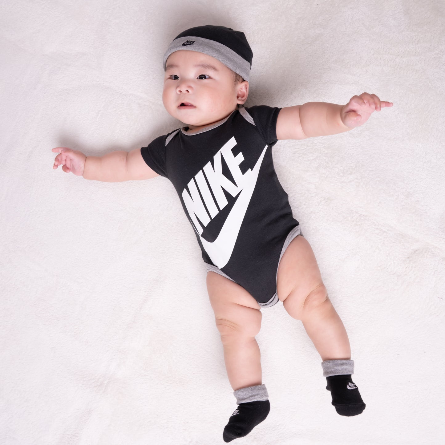 ベビー(6-12M) セット商品 NIKE(ナイキ) NHN FUTURA LOGO BOX SET