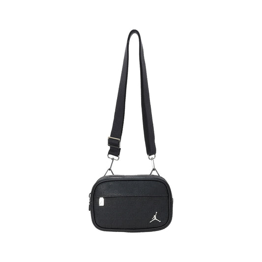バッグ JORDAN(ジョーダン) JAM MONOGRAM CAMERA BAG