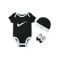 ベビー(0-6M) セット商品 NIKE(ナイキ) SWOOSH HAT/BODYSUIT/BOOTIE 3