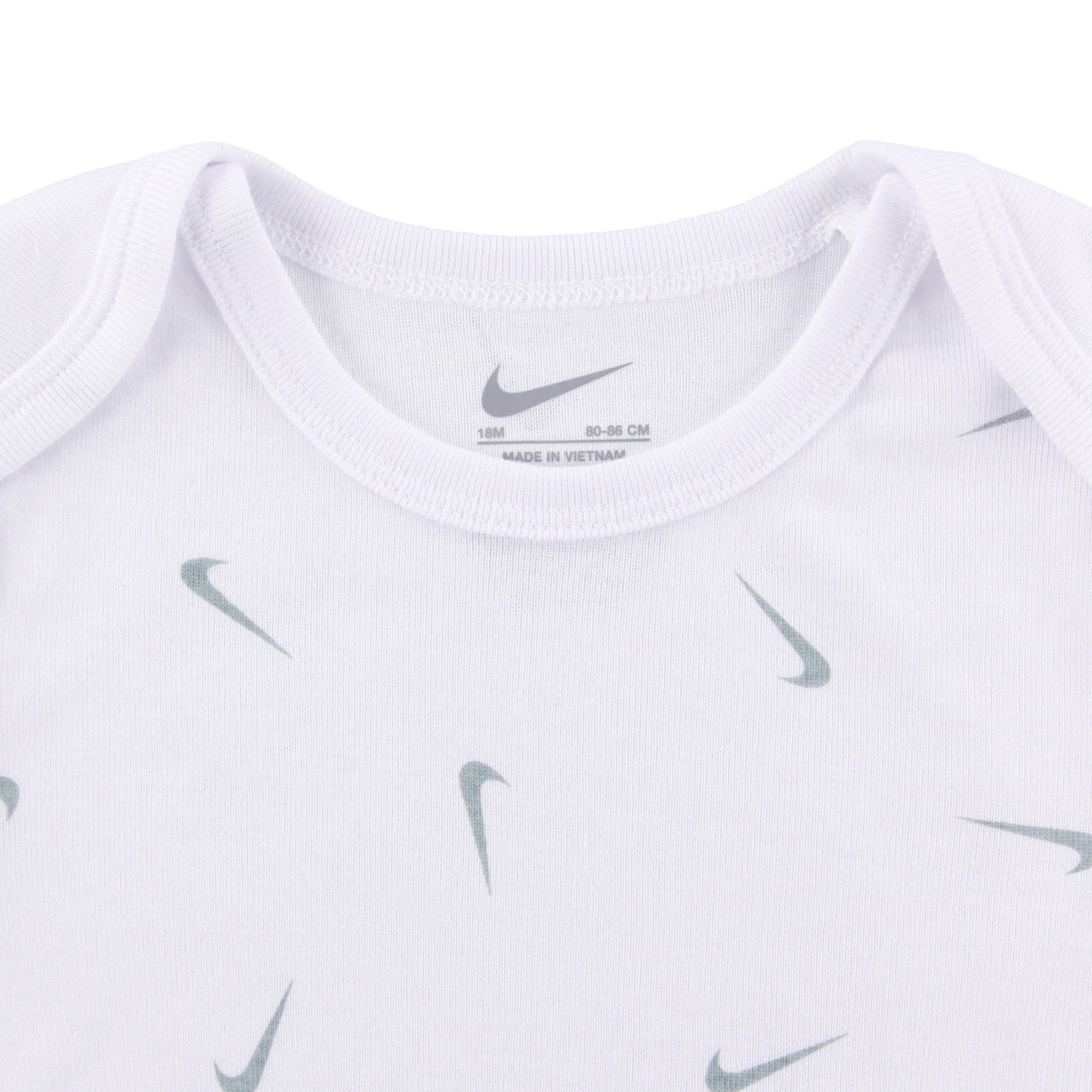 ベビー(80-90cm) セット商品 NIKE(ナイキ) NKN BABY ESSENTIALS 3 PK BODYS