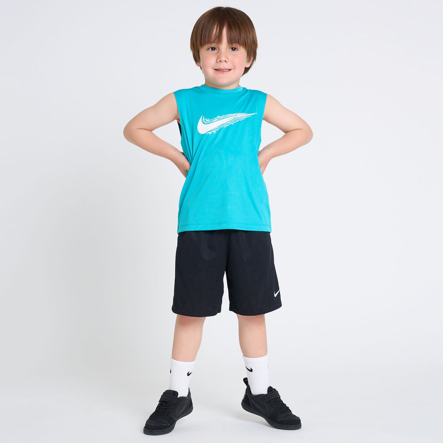 キッズ(105-120cm)  NIKE(ナイキ) ハーフパンツ NKB B NK DF MULTI MESH SHORT