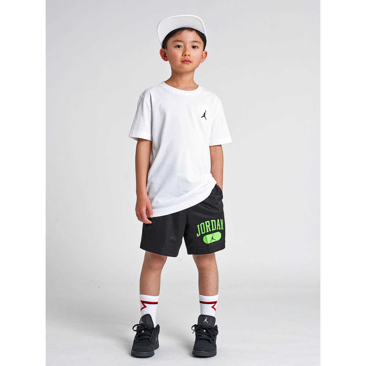 ジュニア(130-170cm) Tシャツ JORDAN(ジョーダン) JDB JUMPMAN AIR EMB