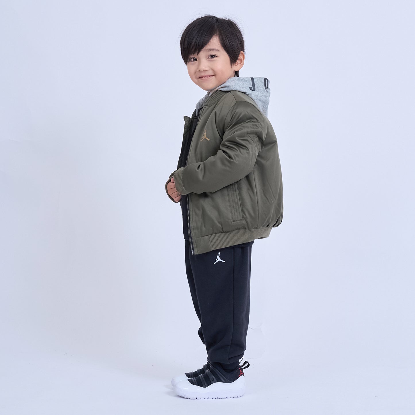 キッズ(105-120cm) アウター JORDAN(ジョーダン) JDN BIG LOGO HOODED BOMBER