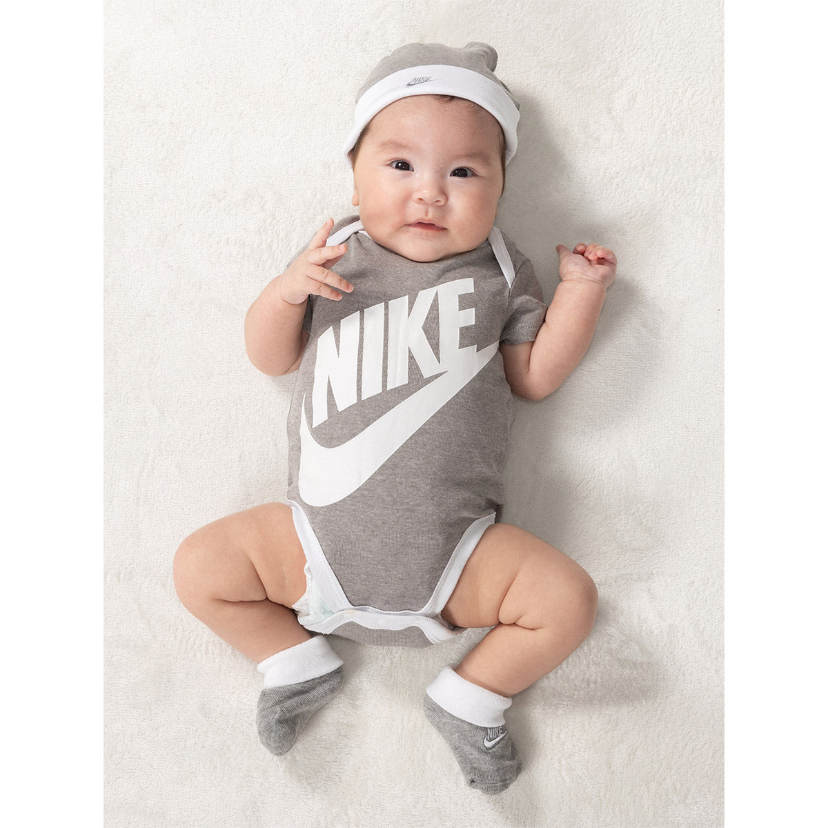 ベビー(6-12M) セット商品 NIKE(ナイキ) NHN FUTURA LOGO BOX SET