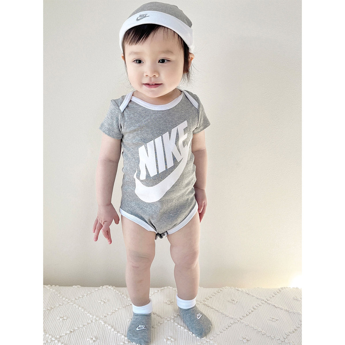 ベビー(6-12M) セット商品 NIKE(ナイキ) NHN FUTURA LOGO BOX SET