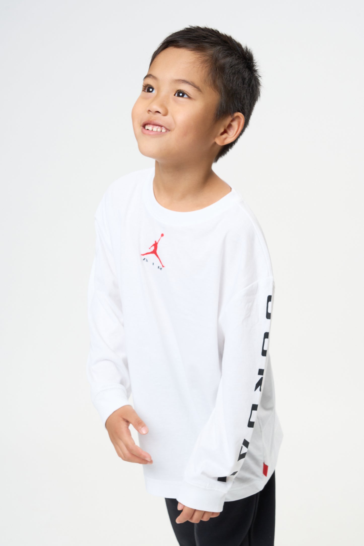 キッズ(105-120cm)  JORDAN(ジョーダン) 長袖Tシャツ JDB MJ AIR HBR LS SHIRT