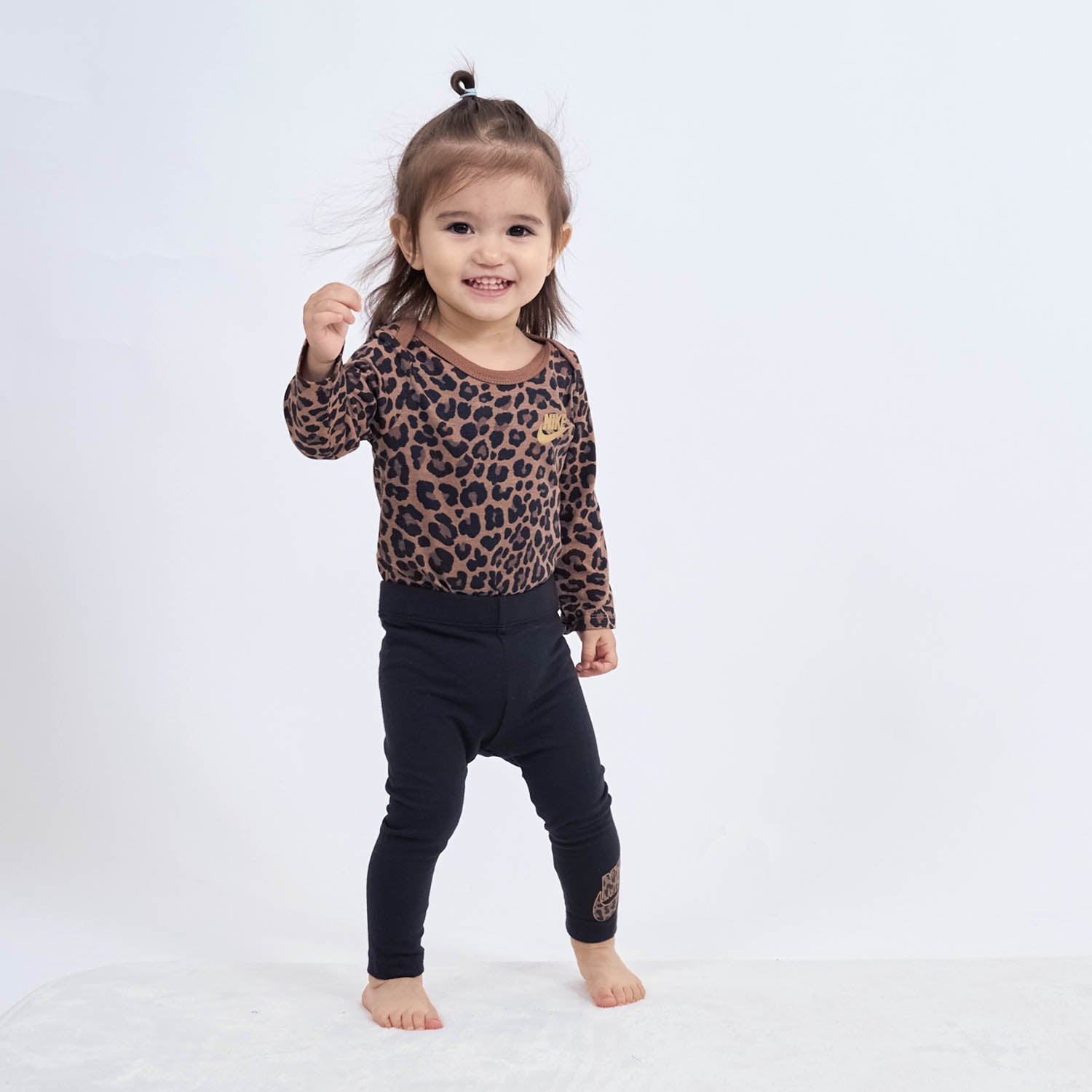 ベビー(12M) セット商品 NIKE(ナイキ) NKG LEOPARD BODYSUIT PANT SET