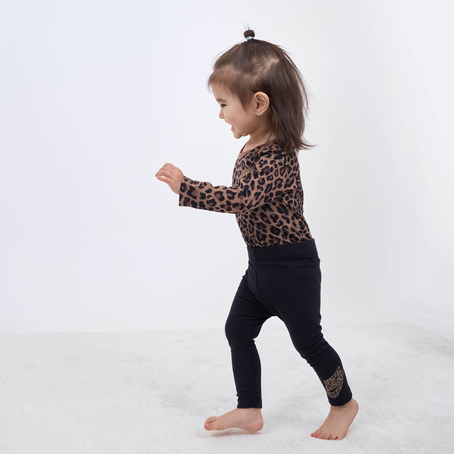 ベビー(12M) セット商品 NIKE(ナイキ) NKG LEOPARD BODYSUIT PANT SET