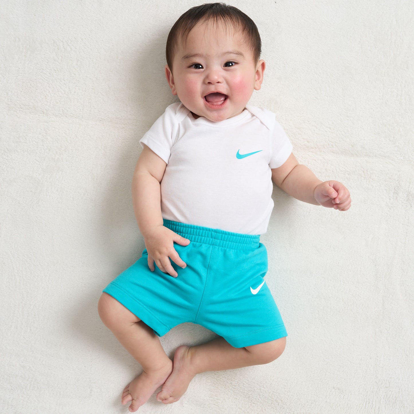 ベビー(55-70cm) セット商品 NIKE(ナイキ) NKN BABY ESSENTIAL BS SHORT SE