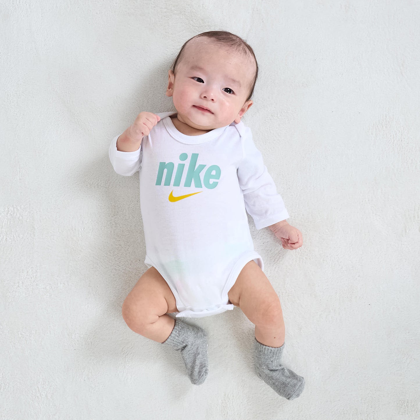 ベビー(3M) セット商品 NIKE(ナイキ) NKN E1D1 3 PK BODYSUIT