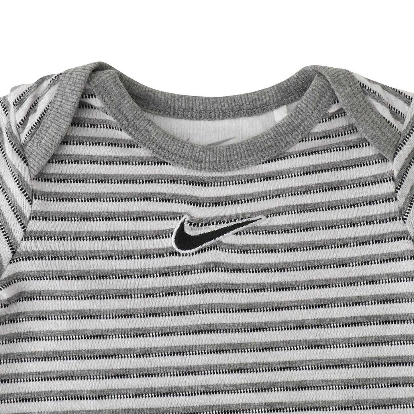 【公式限定】ベビー(55-70cm)  NIKE(ナイキ) セットアップ NKN Y/D STRIPE BODYSUIT SHORT