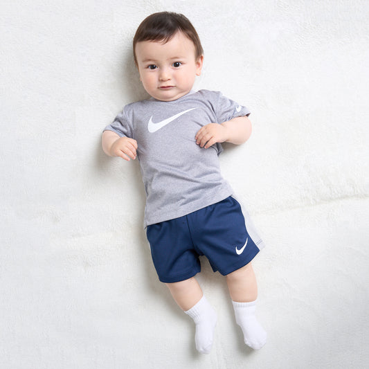 ベビー(80-90cm) セット商品 NIKE(ナイキ) NKB SWOOSH SS TEE & SHORT SET