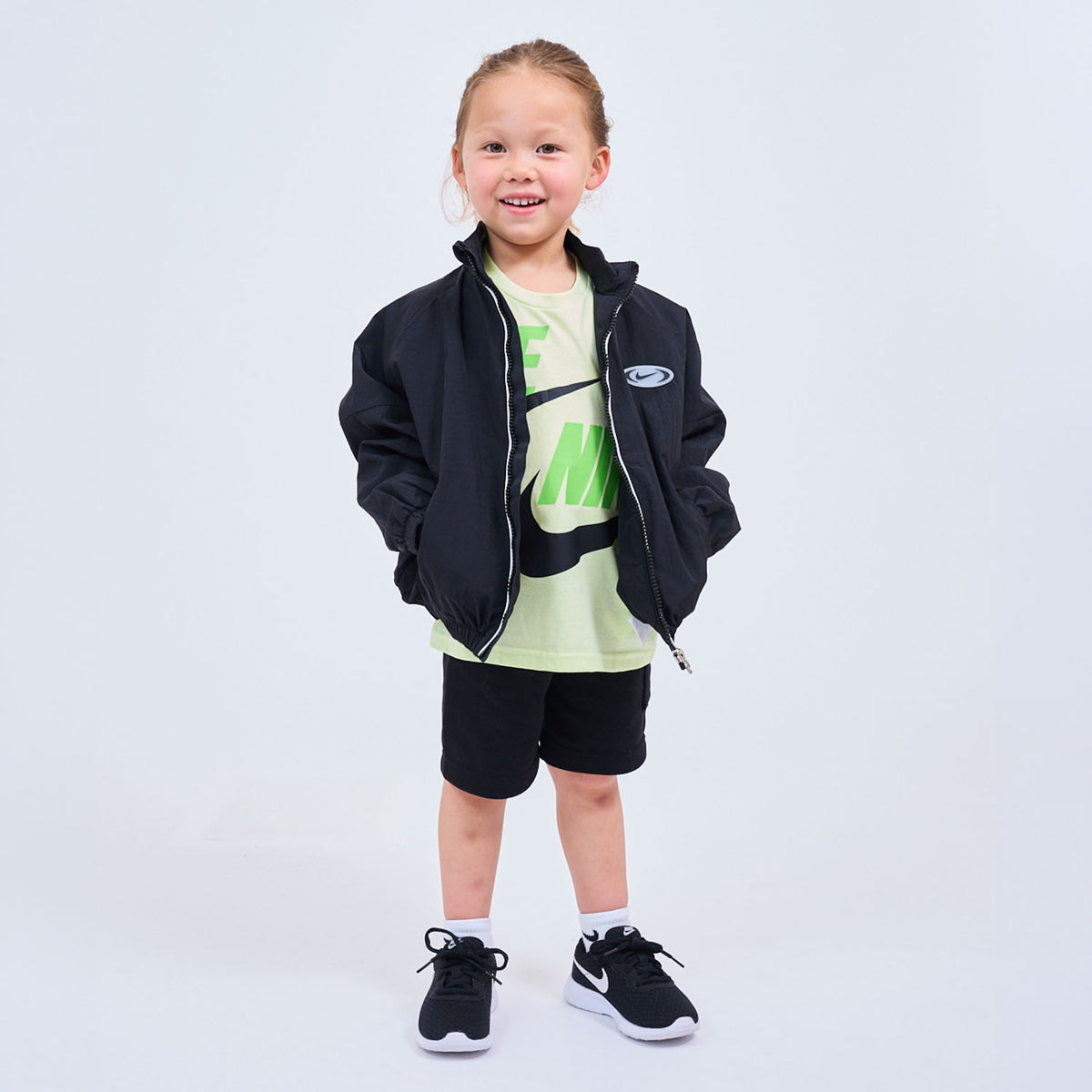 トドラー(90-100cm) アウター NIKE(ナイキ) NKN NIKE HOODLESS WINDBREAKER