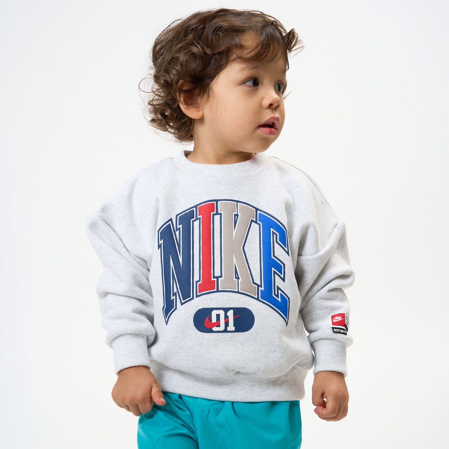 トドラー(90-100cm)  NIKE(ナイキ) トレーナー NKB B NSW MULTISPORT FLC CREW