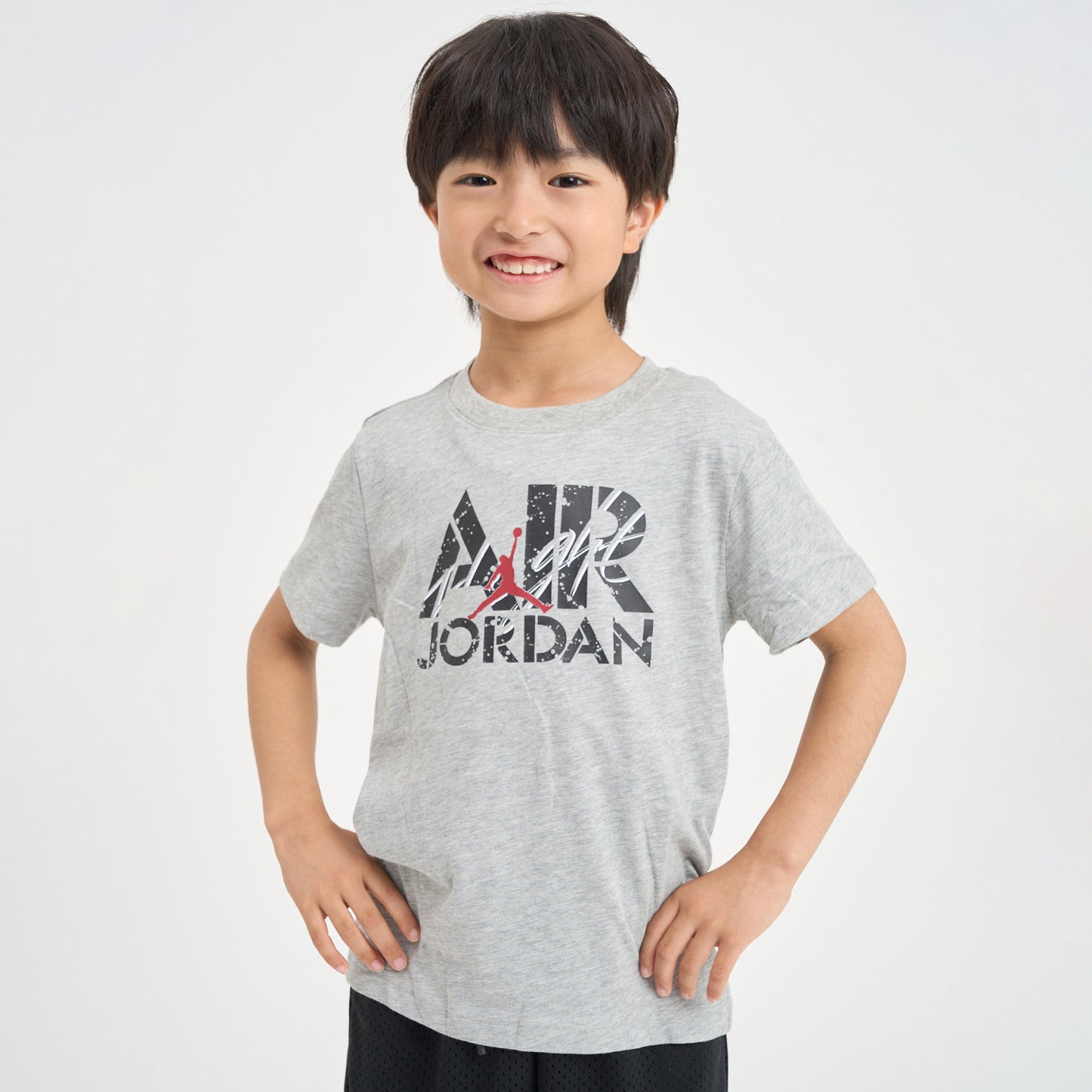 キッズ(105-120cm) Tシャツ JORDAN(ジョーダン) JDB AIR JORDAN FLIGHT TEE