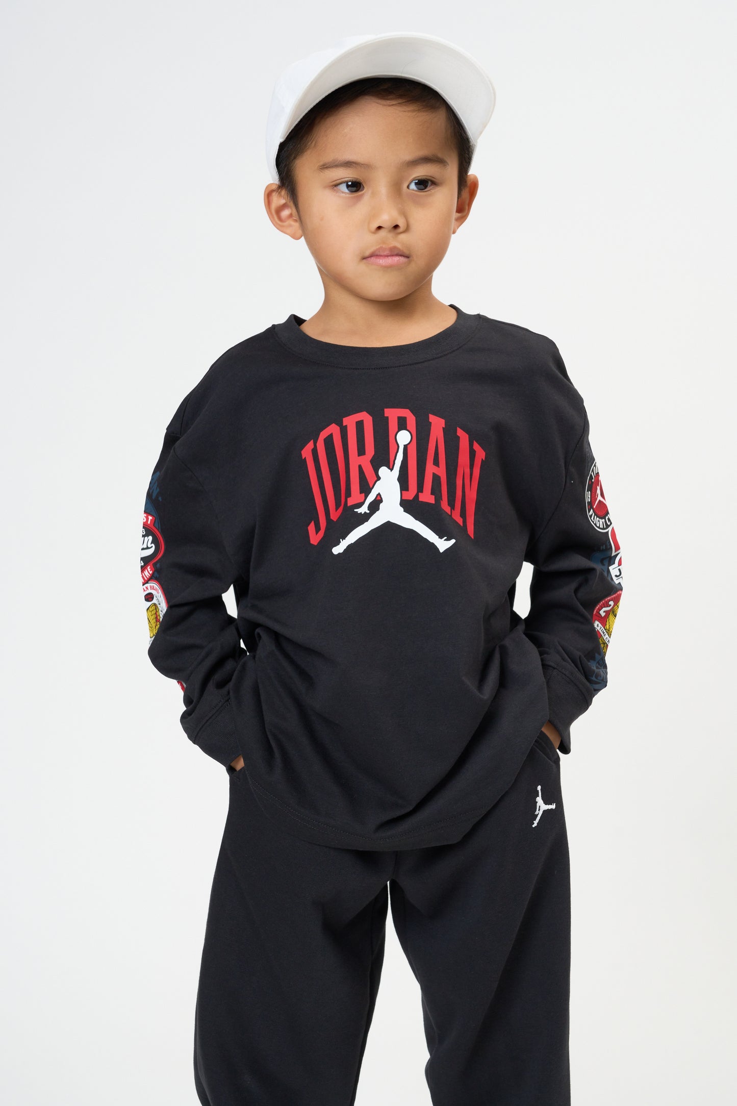 キッズ(105-120cm)  JORDAN(ジョーダン) 長袖Tシャツ JDB I23 HIGHWAY ARCH LS TEE