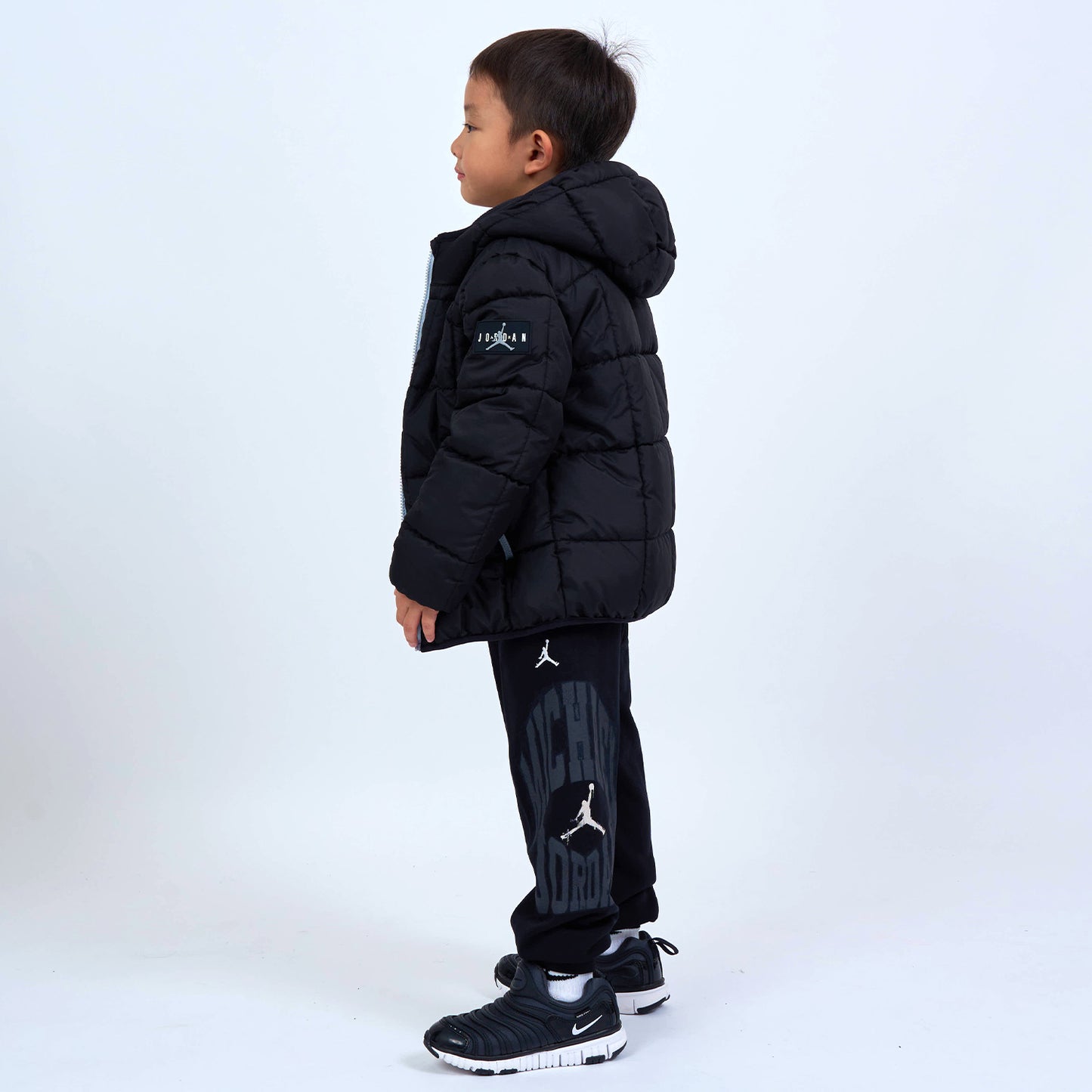 キッズ(105-120cm) アウター JORDAN(ジョーダン) JDN ESSENTIAL MDWT PUFFER