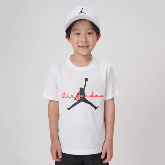 【公式限定】キッズ(105-120cm)  JORDAN(ジョーダン) 半袖Tシャツ JDN FLIGHT ESSENTIALS SCRIPT