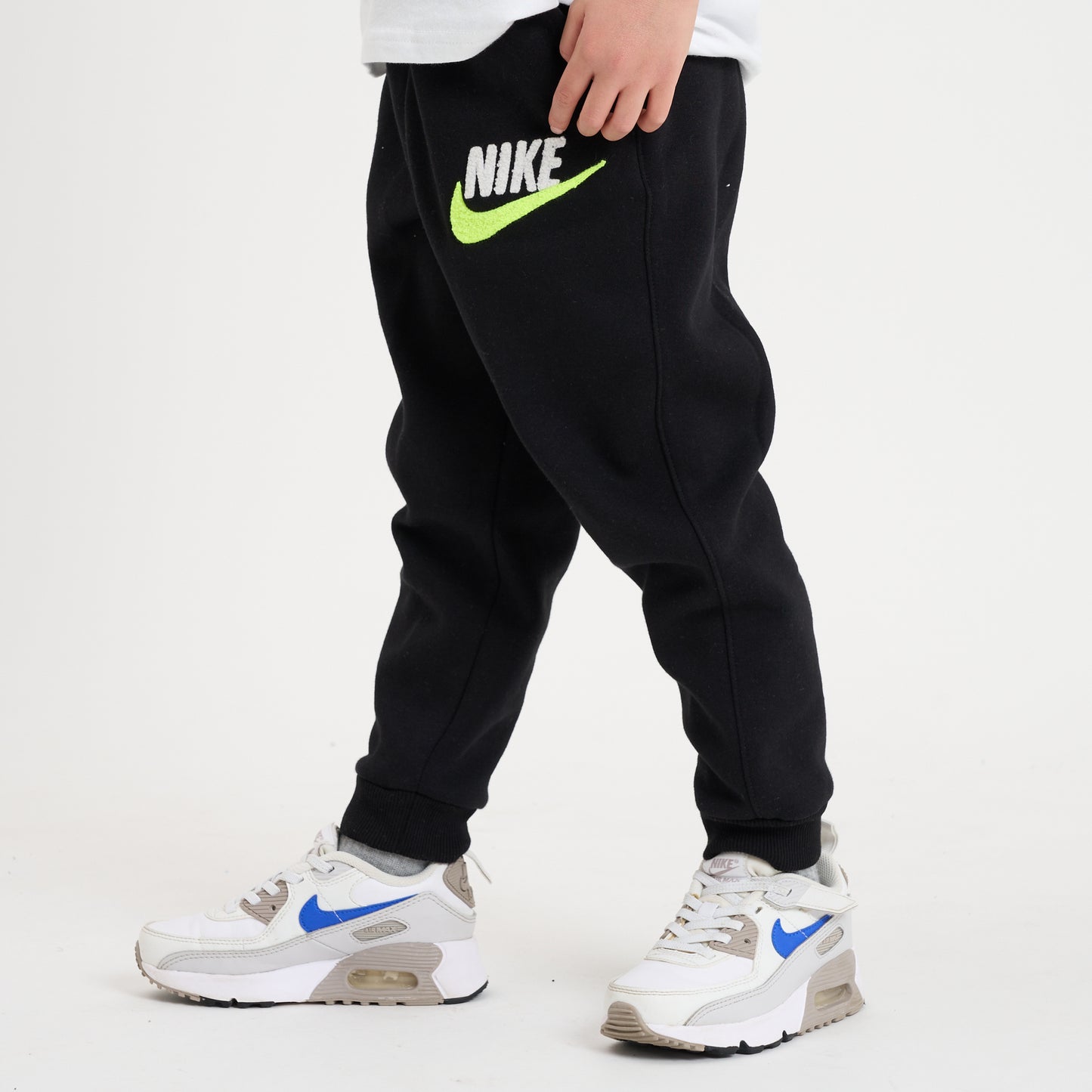 キッズ(105-120cm) パンツ NIKE(ナイキ) NKN CLUB CHENILLE JOGGER