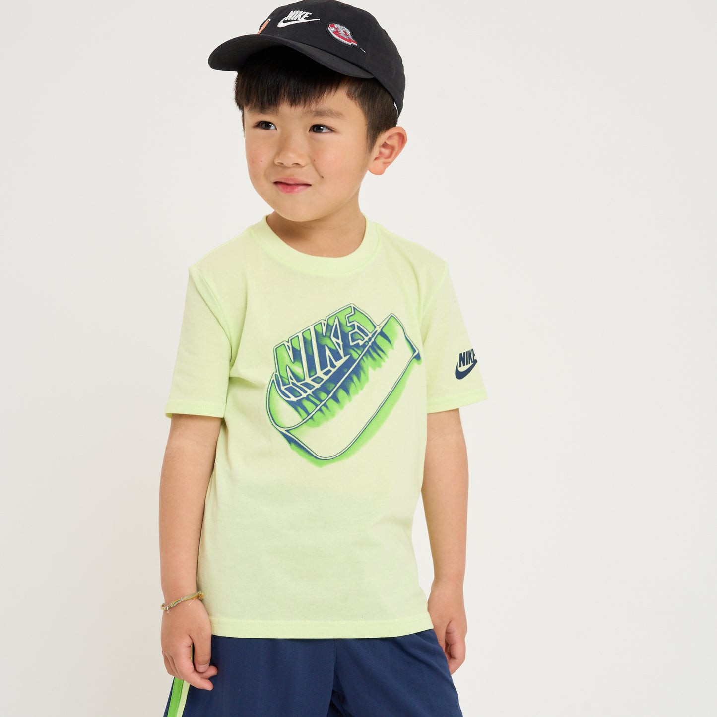 キッズ(105-120cm)  NIKE(ナイキ) セットアップ NKB B NSW TRICOT SHORT SET