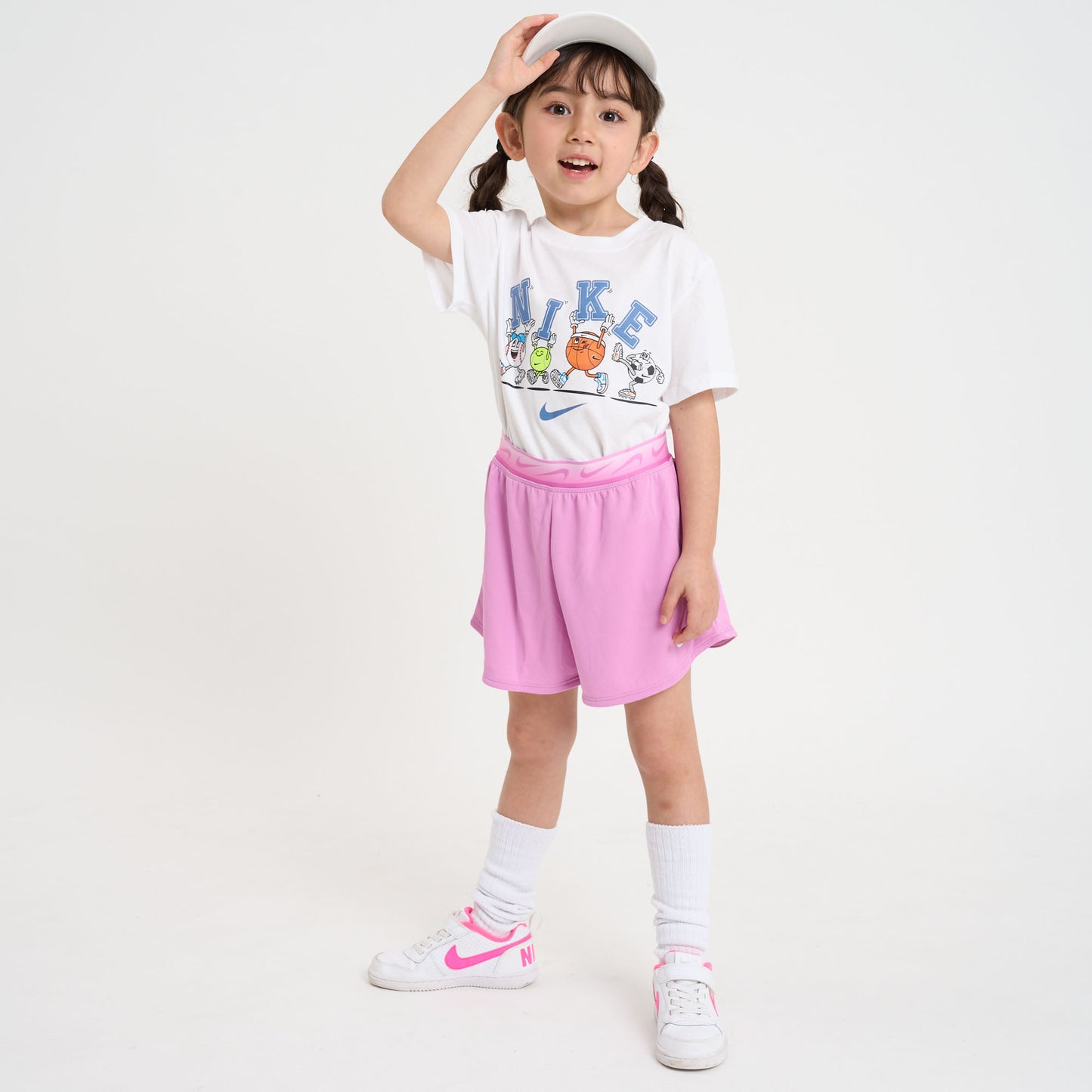 キッズ(105-120cm)  NIKE(ナイキ) 半袖Tシャツ NKB MULTI SPORTSBALL TEE