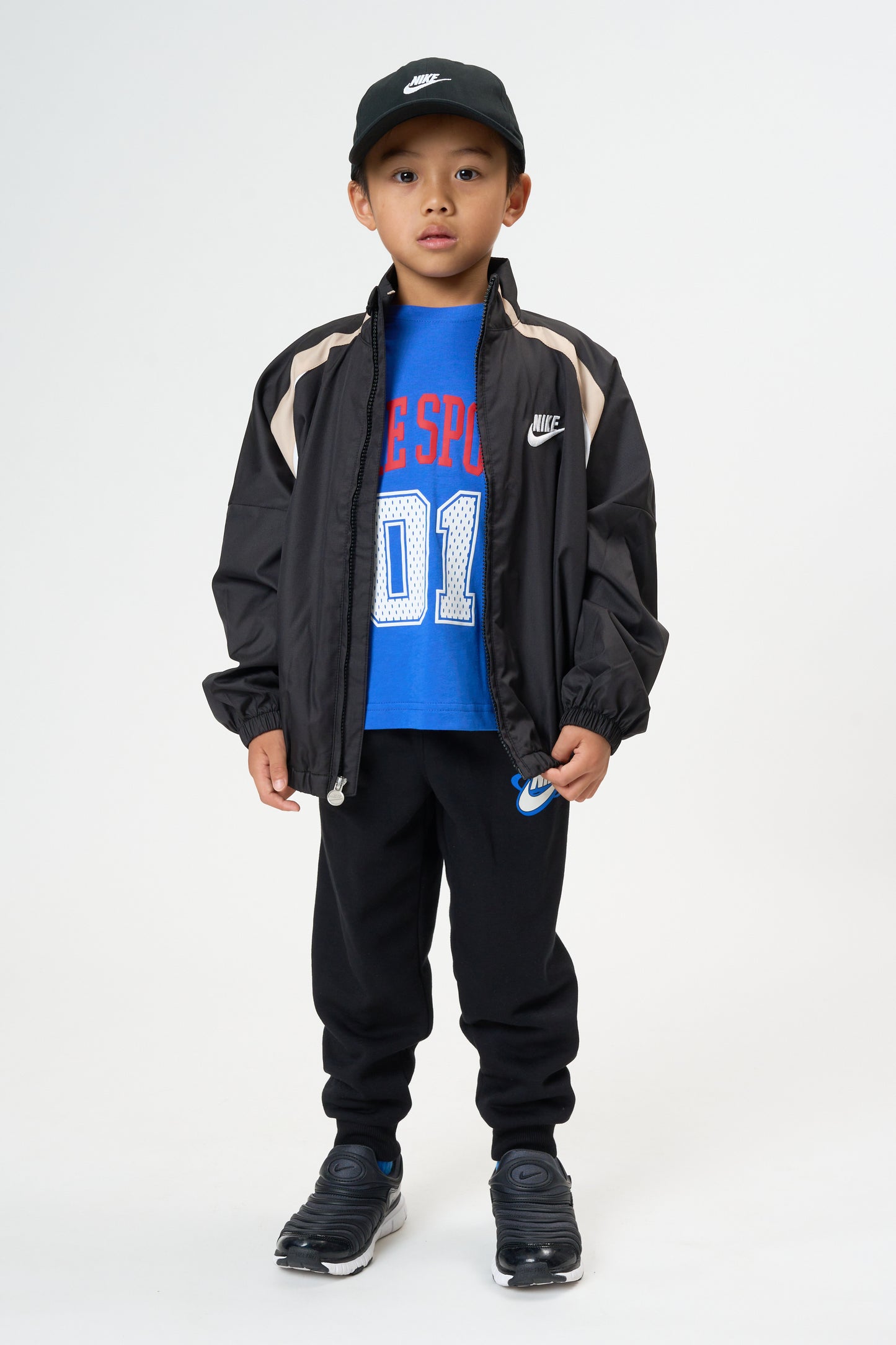 キッズ(105-120cm)  NIKE(ナイキ) ジャケット NKN COLOR BLOCK HOODLESS JKT