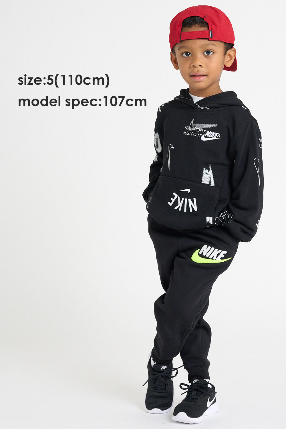 キッズ(105-120cm) トレーナー/パーカー NIKE(ナイキ) NKN CLUB BRAND ENERGY AOP HOOD