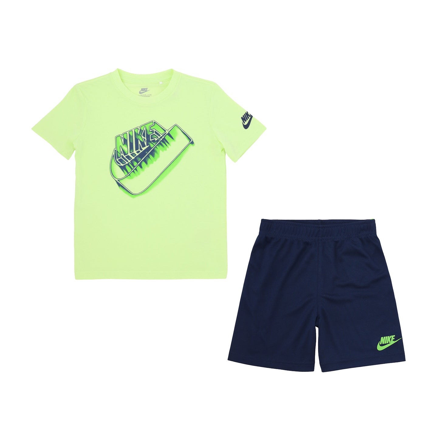 キッズ(105-120cm)  NIKE(ナイキ) セットアップ NKB B NSW TRICOT SHORT SET
