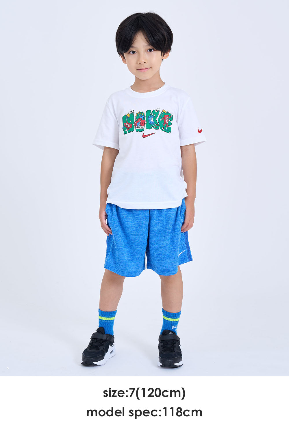 キッズ(105-120cm)  NIKE(ナイキ) 半袖Tシャツ NKB BOXY MULTI SPORT GRAPHIC T