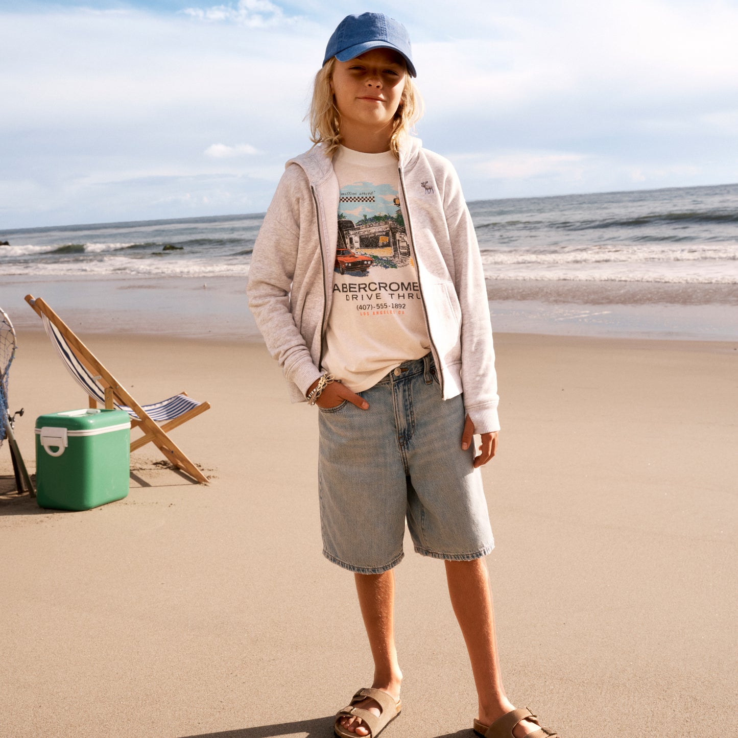 【110-170cm】  A&F(アバクロンビー&フィッチ) 半袖Tシャツ AFB FRESH BURGERS TEE