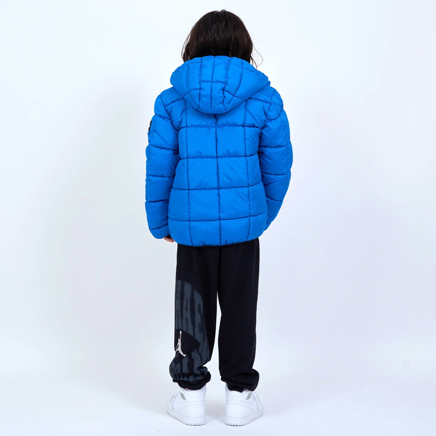 ジュニア(130-170cm) アウター JORDAN(ジョーダン) JDN ESSENTIAL MDWT PUFFER
