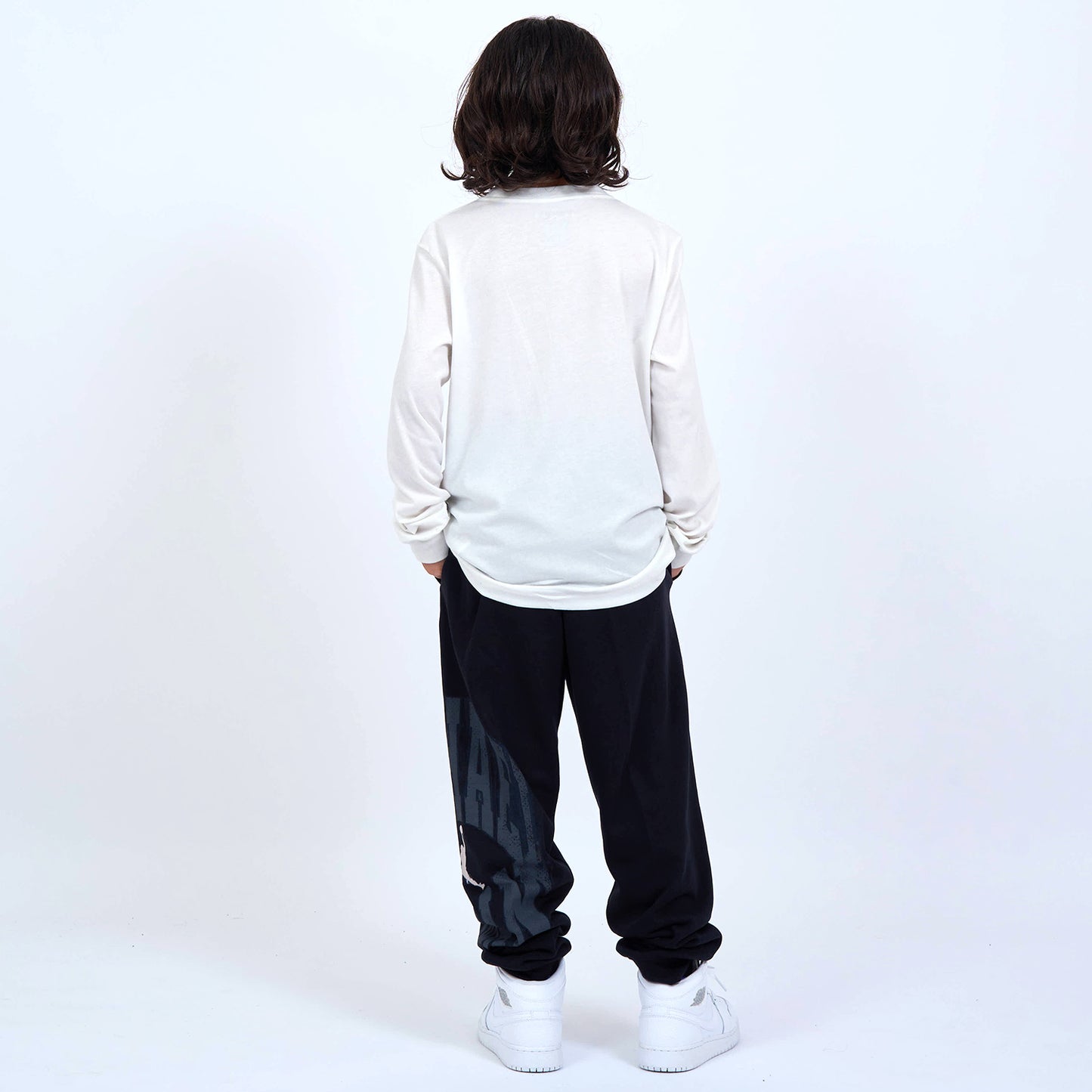 ジュニア(130-170cm) Tシャツ JORDAN(ジョーダン) JDB JUMPMAN DRIPS