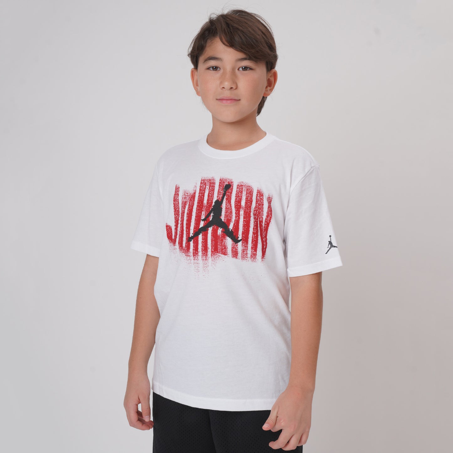 【公式限定】ジュニア(130-170cm)  JORDAN(ジョーダン) 半袖Tシャツ JDB JORDAN DISTRESSED SS TEE