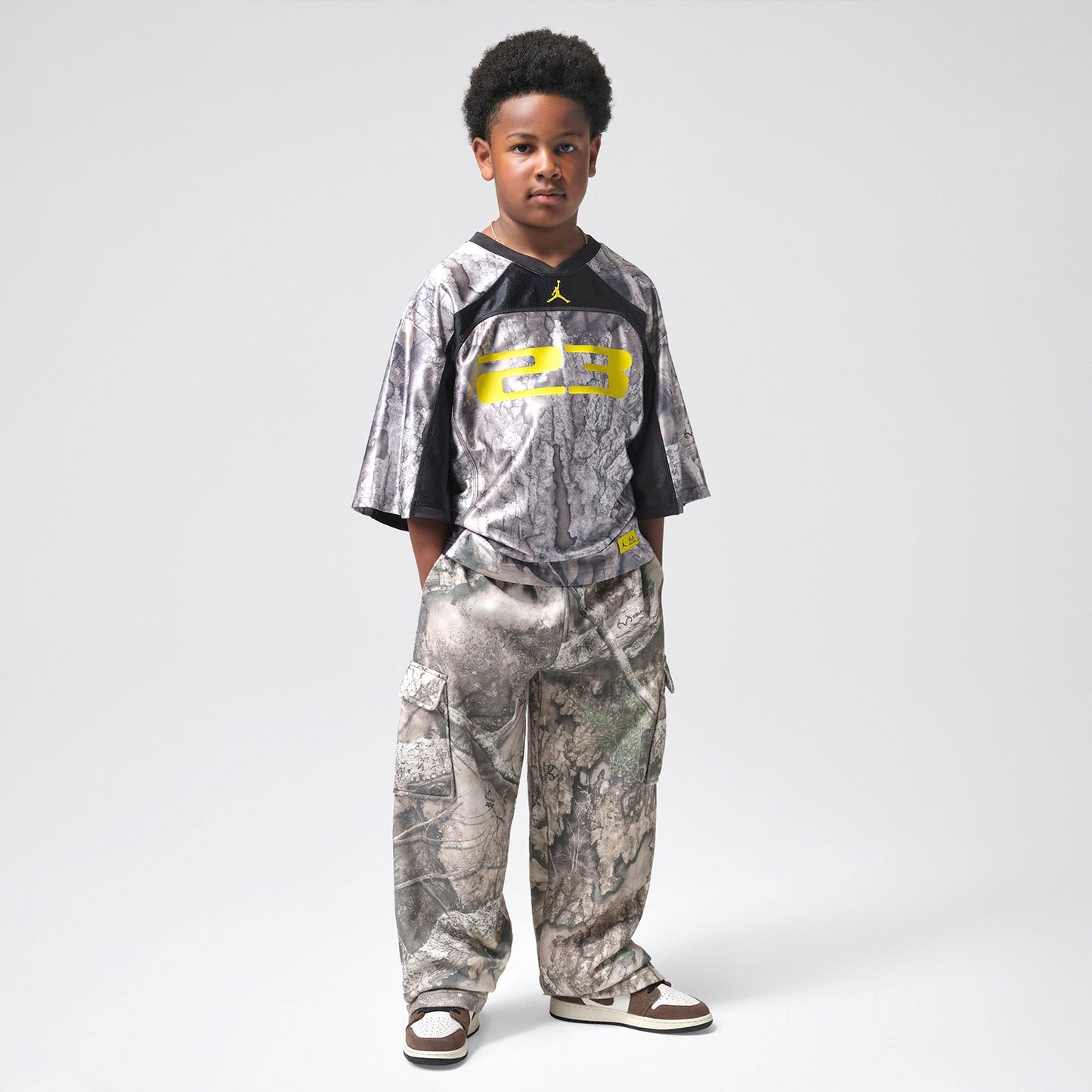 ジュニア(130-170cm)  JORDAN(ジョーダン) フリースパンツ JDB MJ BK REAL TREE AOP PANT