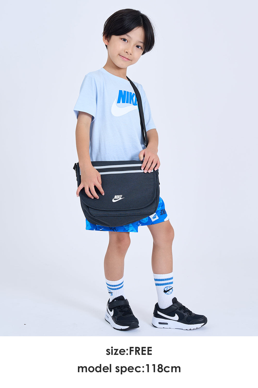 バッグ NIKE(ナイキ) NAN NK FUTURA MESSENGER LUNCH – ROOKIE KIDS